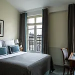 Hotel De La Place Du Louvre - Esprit De France