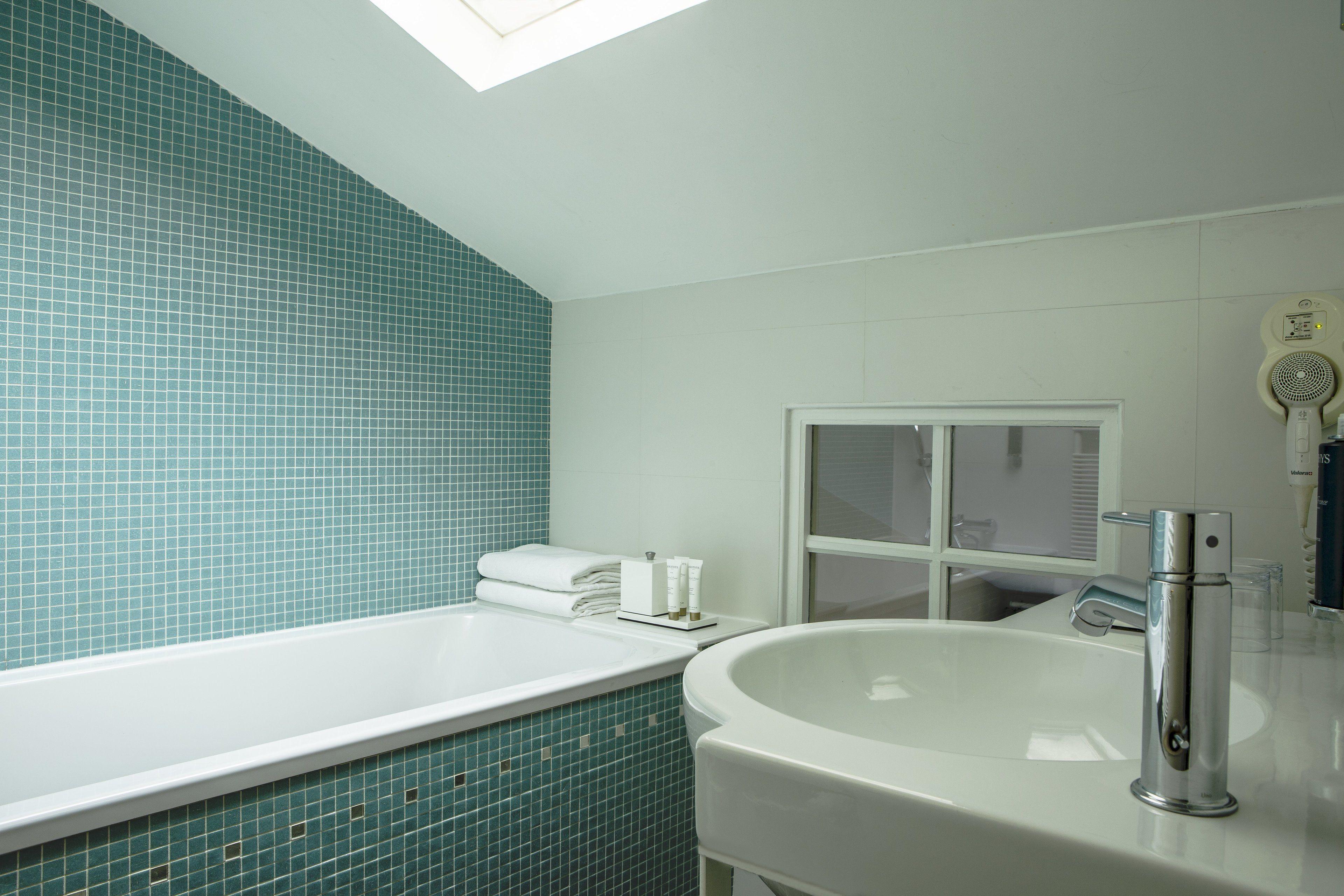 De La Place Du Louvre - Esprit De France Hotel 4*