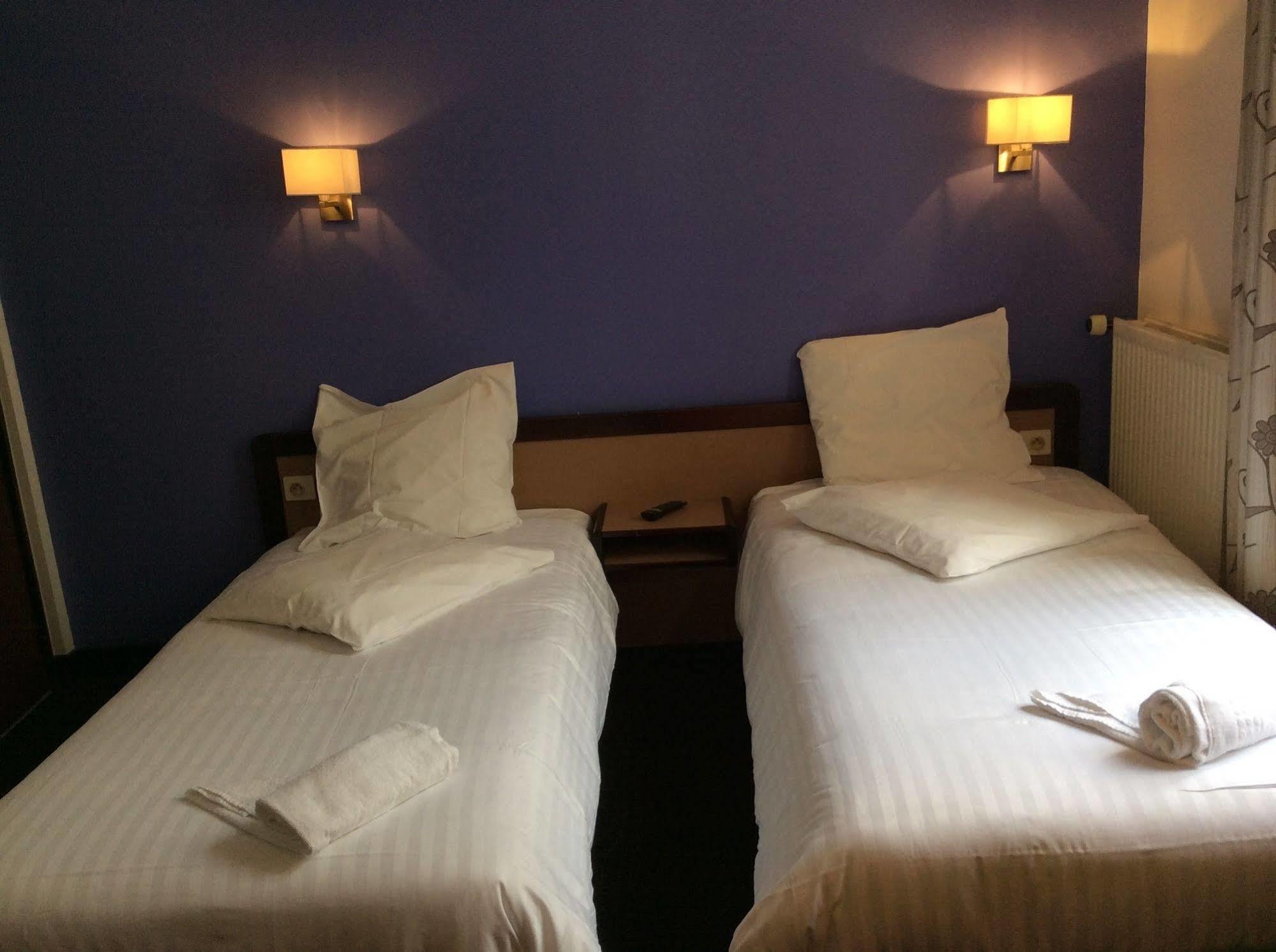 De La Place Du Louvre - Esprit De France 4* Parigi