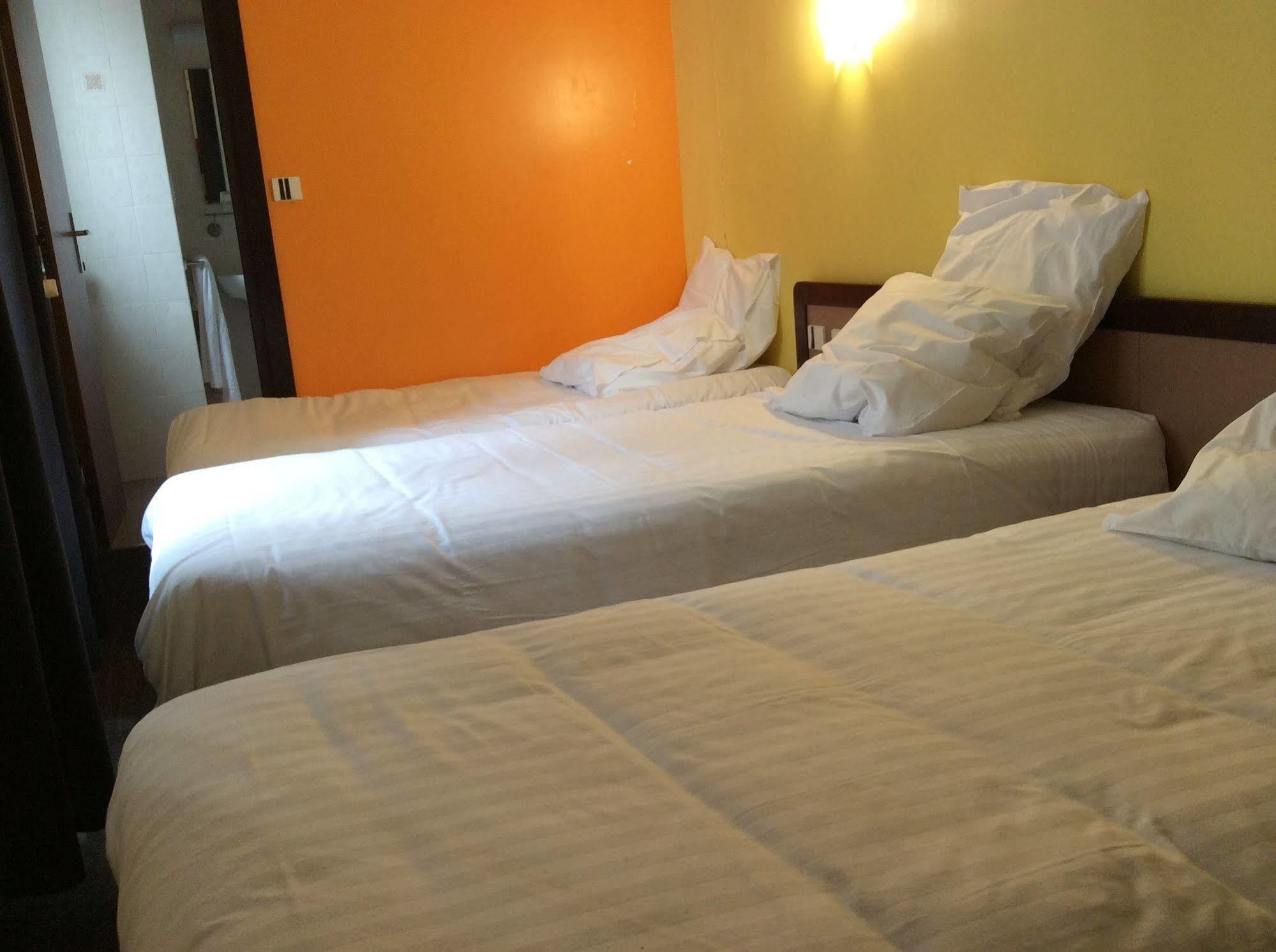 De La Place Du Louvre - Esprit De France Parigi