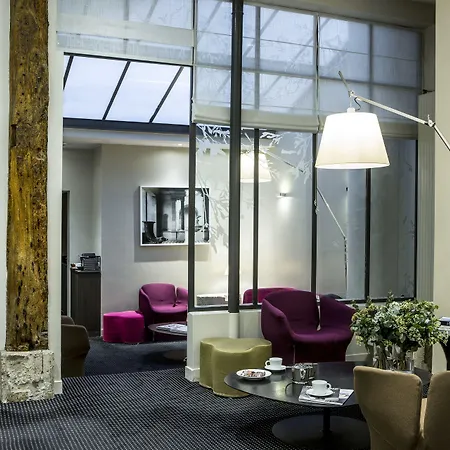 Hotel De La Place Du Louvre - Esprit De France