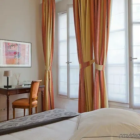 Hotel De La Place Du Louvre - Esprit De France
